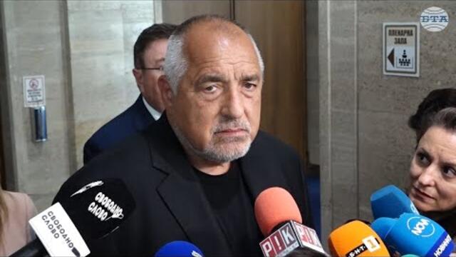 Говорих с Росен Желязков, другата седмица ще беседваме по управленската програма, каза Бойко Борисов