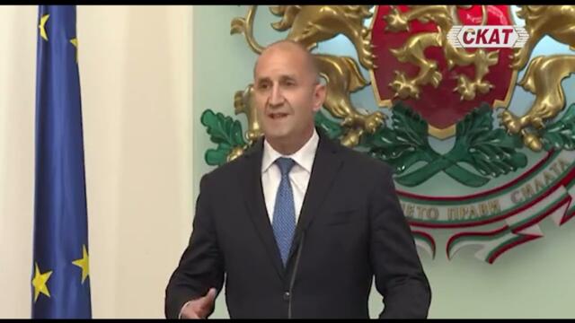 Извънредно изявление на Президента - "Внасям в парламента референдум за еврото"