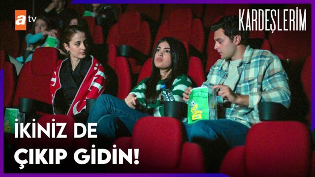 Süsen, Ömer'i sinemadan kovdu - Kardeşlerim 66. Bölüm
