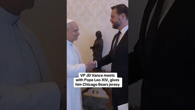 Vice President JD Vance meets meets with Pope Leo XIV, gives him a Chicago Bears jersey #shorts