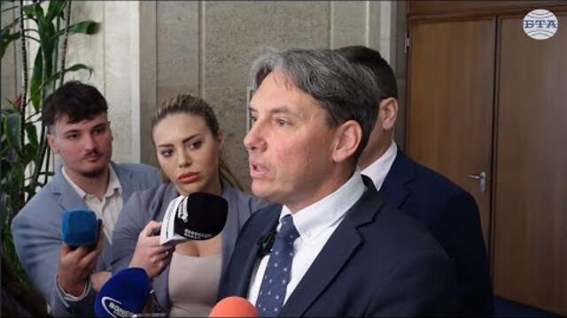 Васил Пандов:Борисов се подигра със служителите в столичния автотранспорт и ги използва политически.