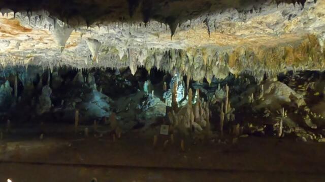 Компас /201/ Пещера Снежанка – Перлата на Родопите