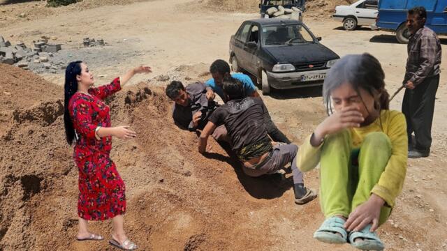 A terrible fight at the uncle's house! Hassan risked his life to save Akram! 💥🏚️🧕🆘