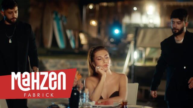 Ebru Yaşar & Burak Bulut & Kurtuluş Kuş - Anılara Dalarız