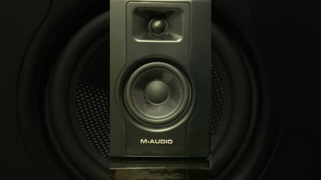 Кючек Девятка Бас и Барабани