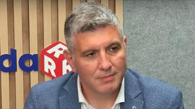 Моделът на Борисов и Пеевски са чувалите, чадърите и бухалките! Андрей Цеков, ПП-ДБ