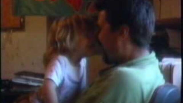 Agatha and Dad sing I believe in God.wmv