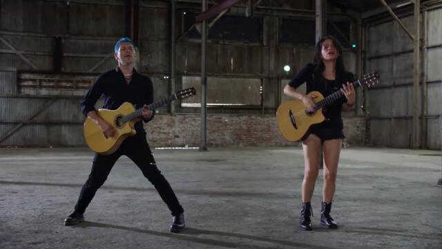Rodrigo y Gabriela - Mettavolution (Official Video)