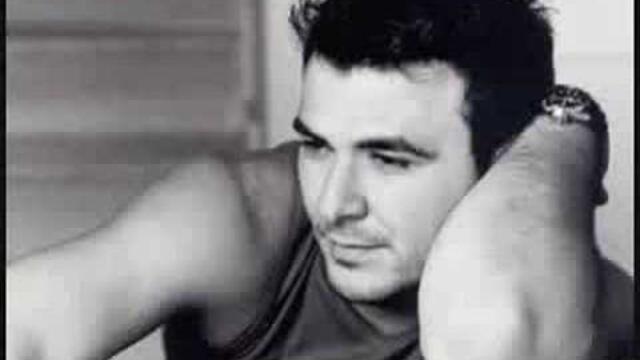 Antonis Remos - Den Teleiosame