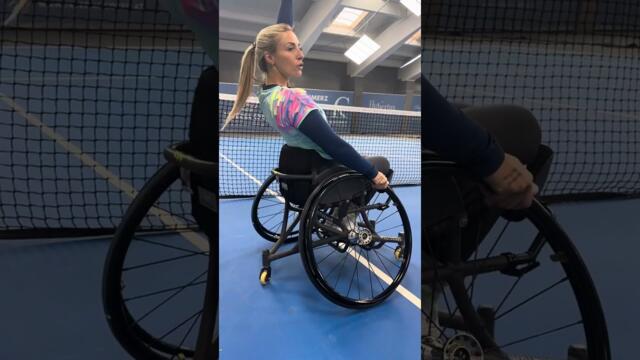 Unfassbar, wie sie das meistert! 🎾🔥