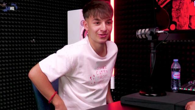 Тонката Илиев пред БЛИЦ Live: Истината за локалите, любовта, фенките и странните предложения