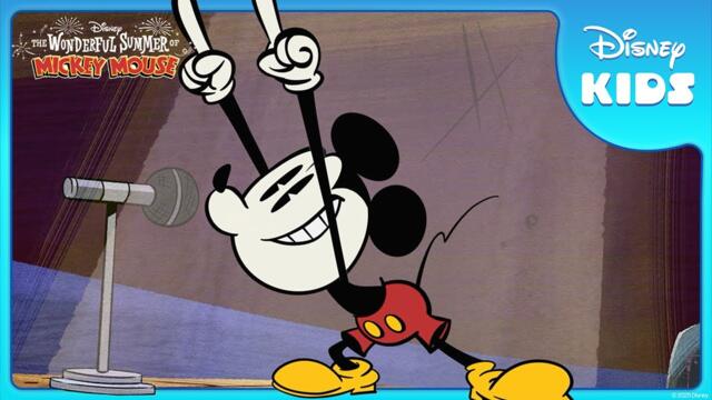 It's Raining Hot Dogs and Fireworks 🌭🎆 | The Wonderful Summer of Mickey Mouse | @disneykids
