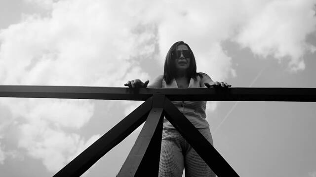 Petra Ivanović-Vozovi-(OFFICIAL VIDEO) 2025