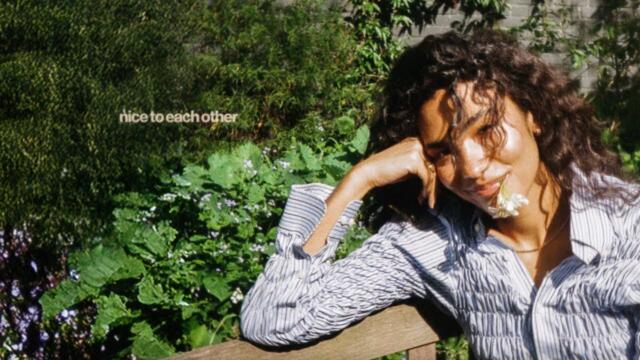 Olivia Dean - Nice To Each Other (Lyric Video)