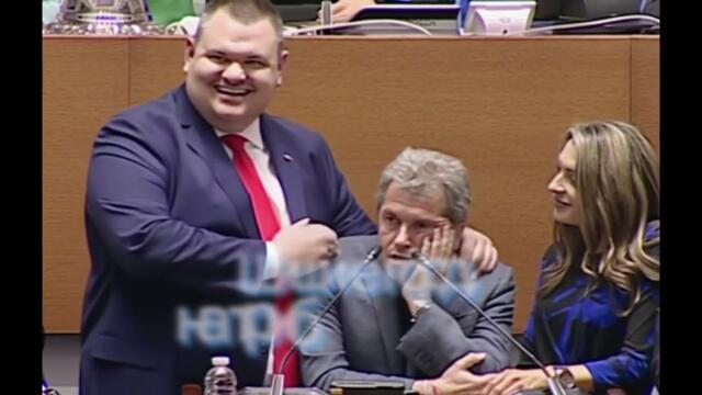 Тошко Кючек