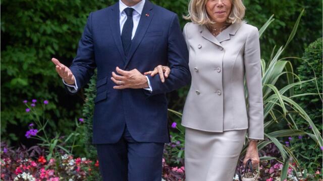 Après la gifle, une nouvelle séquence capturée en vidéo entre Emmanuel et Brigitte Macron fait polémique en pleine visite d'État au Royaume-uni