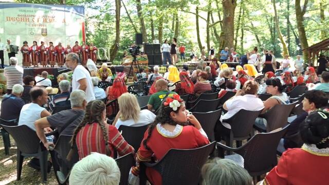 Фолклорен фестивал "ПЕСНИ ОТ ИЗВОРА", село Петрово 2025