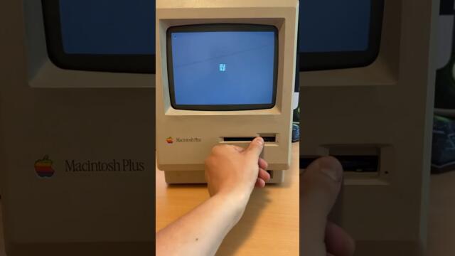 Macintosh SE - smoke test (no smoke :D)