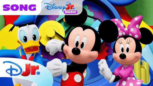 "Hot Dog Dance" with Mickey Mouse and Friends at Mickey Mouse Clubhouse+! 🌭 | @disneyjr