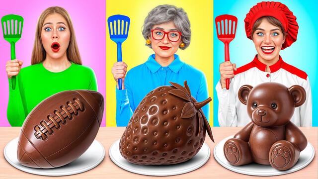 Аз срещу Баба Готварско Предизвикателство | Забавни Рецепти за Храна Multi DO Challenge