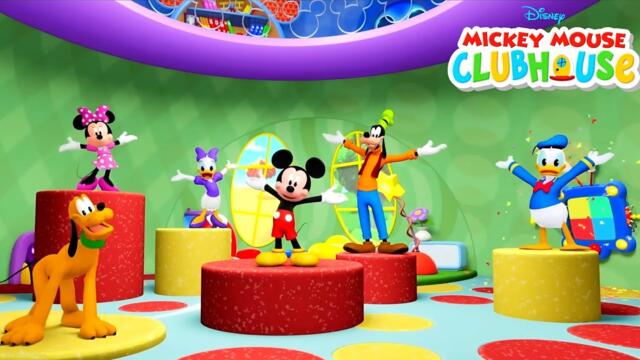 Hot Dog Dance 🌭 with Mickey Mouse and Friends 🤗 at Mickey Mouse Clubhouse+!🏠♥️ I @disneyjr
