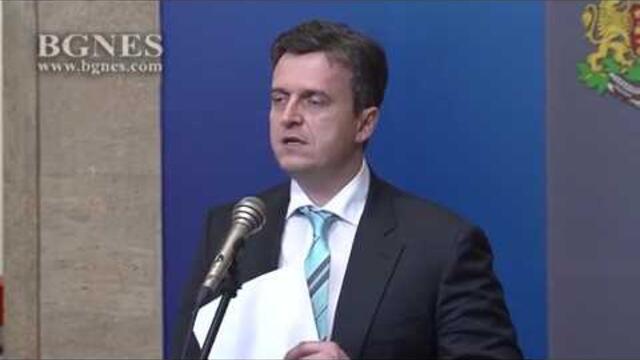 Павлов: Правителство или министри не могат пряко да се месят в ценообразуването на газа