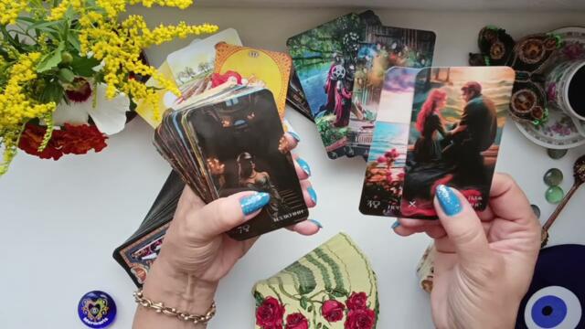 ♌ ЛЬВЫ! 💓! С ДНЁМ РОЖДЕНИЯ! Для Вас АВГУСТ первая половина, ПОЛНОЛУНИЕ ♥️🌺  #tarot #таро #лев #leon