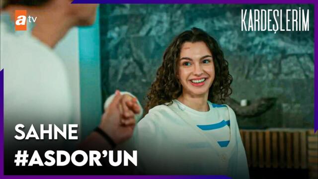 Asiye ve Doruk defile provası yapıyor - Kardeşlerim 90. Bölüm