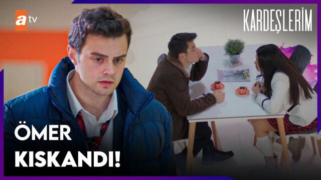 Ömer, Süsen ve Sarp'ı birlikte gördü - Kardeşlerim 74. Bölüm