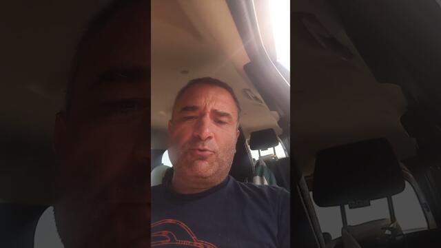 Шишо изкупува акциите на Информационно Обслужване - броячът на изборите...