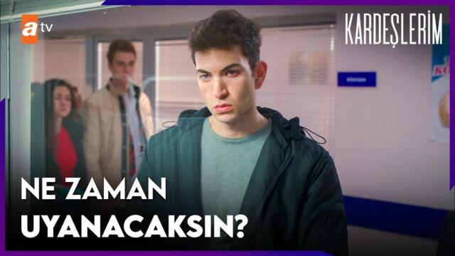 Tolga, Leyla'nın uyanmasını bekliyor - Kardeşlerim 74. Bölüm