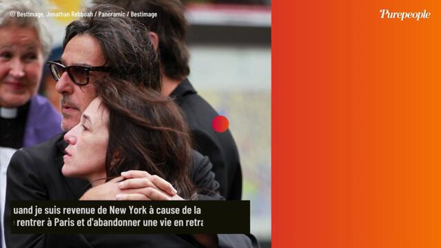 Charlotte Gainsbourg : Avec Yvan Attal, elle a acheté une maison dans un village pittoresque loin de Paris et prisé par de nombreuses stars