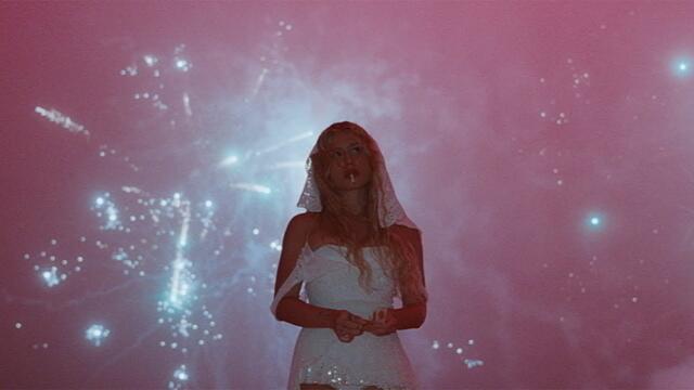 Slayyyter - BEAT UP CHANEL$ (Official Video)