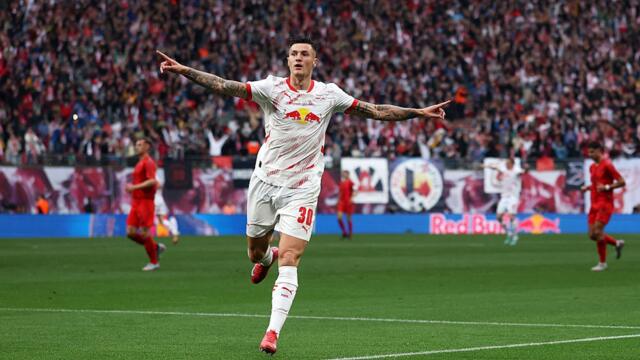 Benjamin Sesko transfer latest