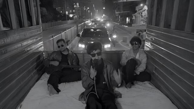 Kabhi Kabhi (Official Music Video) - THE 9TEEN