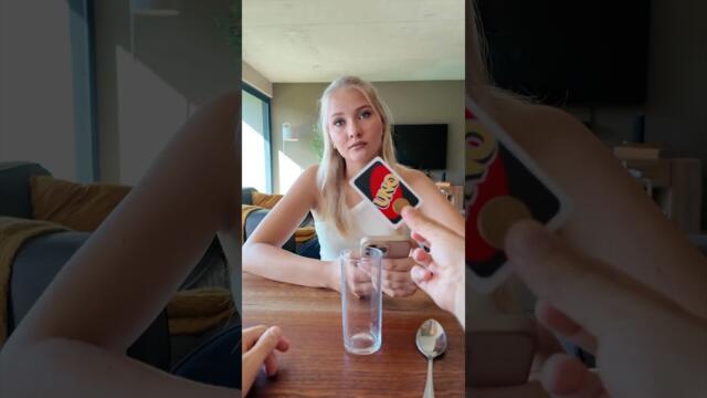 Забавно руско видео- How I Did The COIN And SPOON MAGIC TRICK 😱🥄 #shorts @juliet_smxll