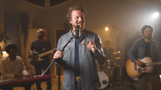 Austin Brown - Somebody Believed (Official Music Video)