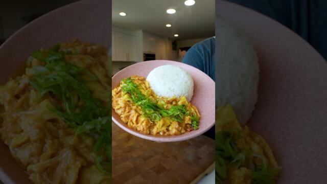 This is THE summer breakfast🍅🥚