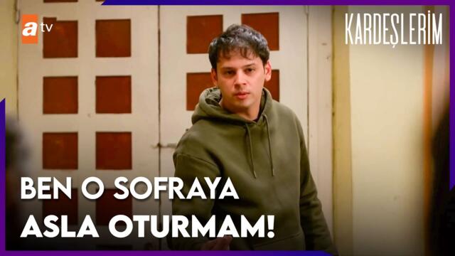 Oğulcan eve rest çekti! - Kardeşlerim 121. Bölüm