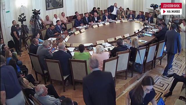 Извънредното заседание на комисията по околна среда заради безводието