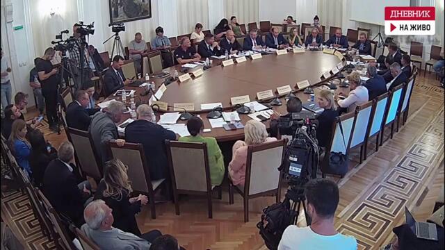 Извънредното заседание на комисията по околна среда за безводието (втора част)