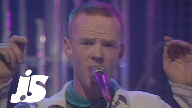 Bronski Beat - Smalltown Boy (Top Of The Pops, 07.06.1984)
