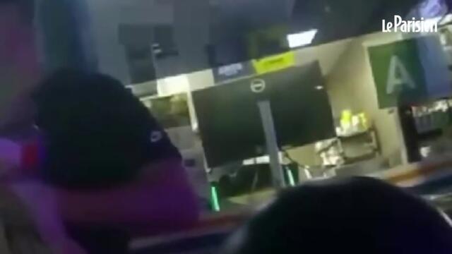 Une femme fait un signal d’appel à l’aide dans un magasin, son compagnon interpellé