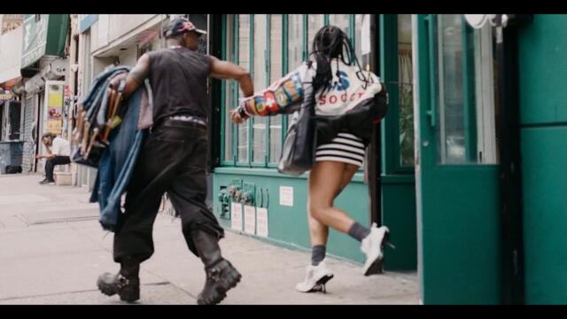 TiaCorine – Fall In Love (Official Music Video)