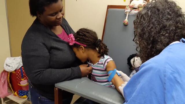 MARIA EDUARDA COLETA DE SANGUE EM CRIANÇA