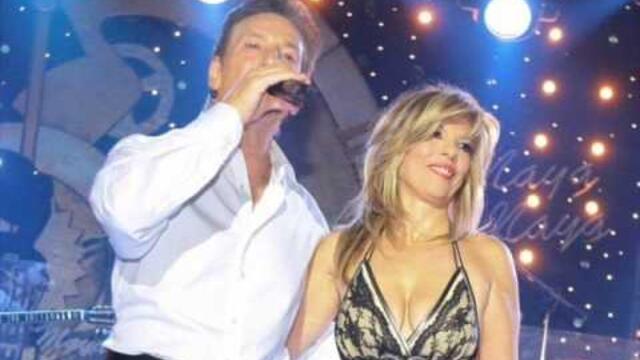 Δημήτρης Κοντολάζος & Κατερινα Στανίση Με λές αγάπη / D.Kontolazos & K.Stanisi Me les agapi