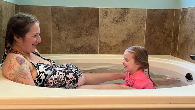 Natural Homebirth with Midwife | Delivered by Big Sister! | Positive Birth Experience | Waterbirth