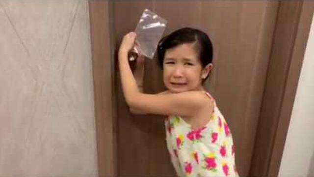 Cát Cát khóc Nức Nở giải cứu Ba Khánh khỏi Toilet | Cát Cát House