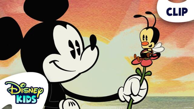 Mickey's Close Call with a Bee!🐝 | Mickey Mouse (Shorts) | @disneykids