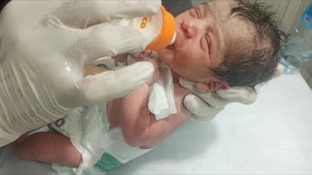 ✨ First Formula Feeding to a Newborn in the NICU | Observation & Care Guide ✨